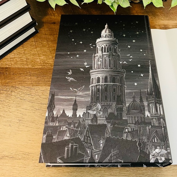 Fairyloot Exclusive Signed Edition Babel by R. F. Kuang - Picture 4 of 10